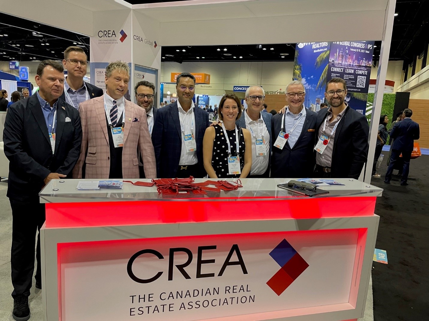 CREA’s CEO Michael Bourque, Patrick Pichette, Vice President of REALTOR.ca and members of CREA’s Board of Directors help work the booth during NAR’s annual conference.